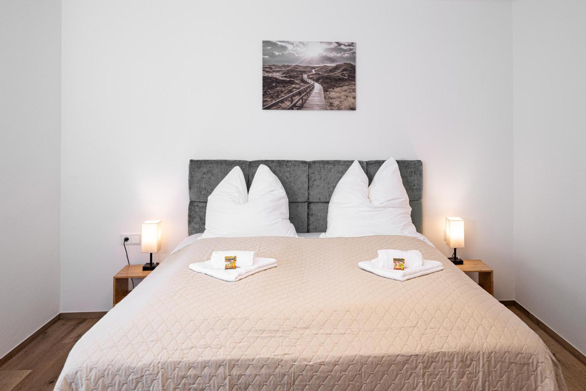 Luxury Sedda Bed, Nespresso, Netflix Appartement Linz Buitenkant foto